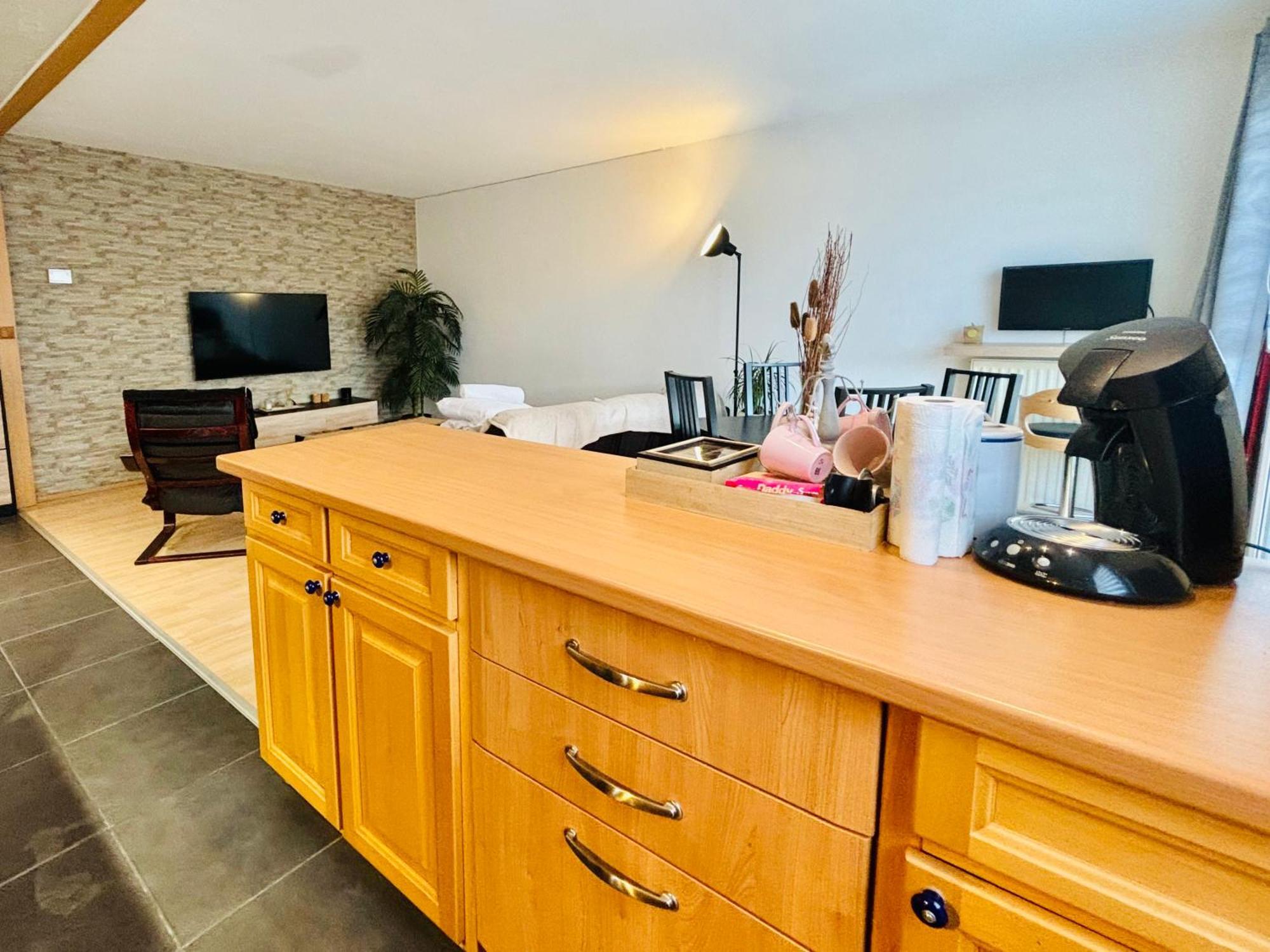 Beautiful Apartment Disneyland Сен-Тибо-де-Вин Екстериор снимка