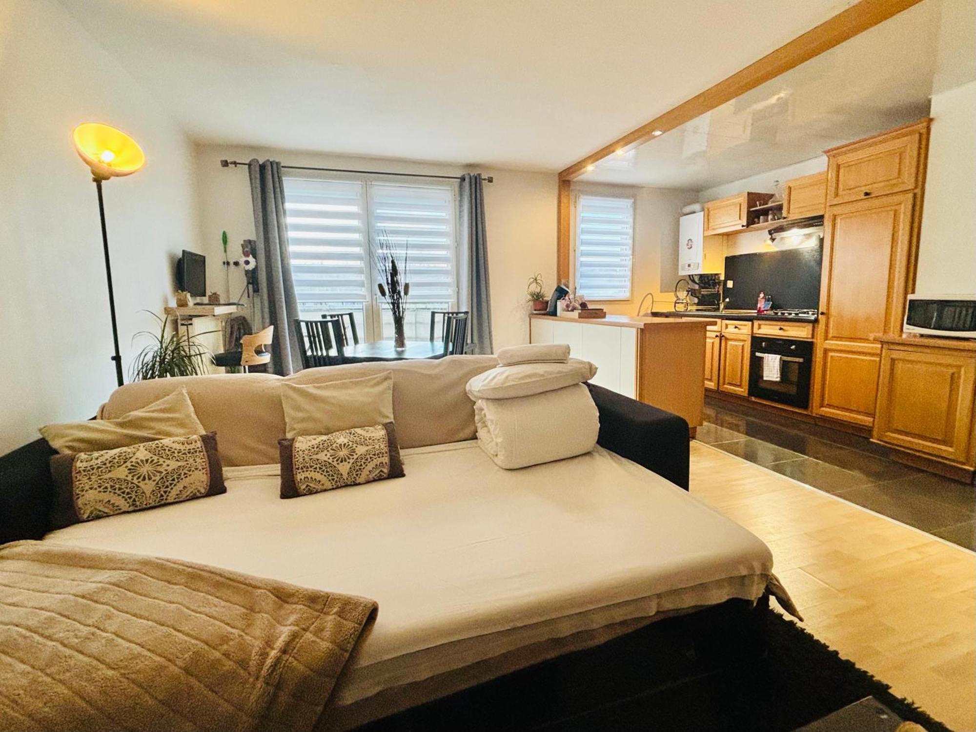 Beautiful Apartment Disneyland Сен-Тибо-де-Вин Екстериор снимка